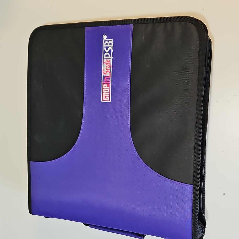 Large 15" x 14"  Crop in Style Binder 😎